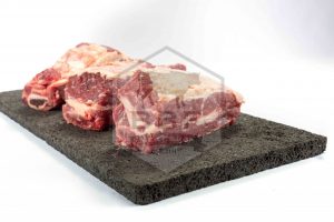 membeli daging sapi